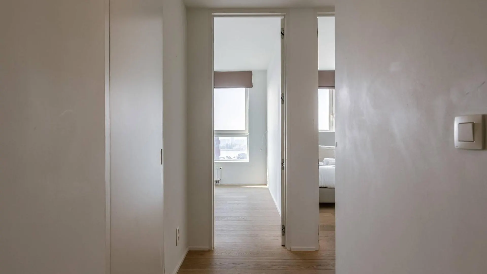 Modern Antwerp Apartment With City Views & 2 Bedrooms